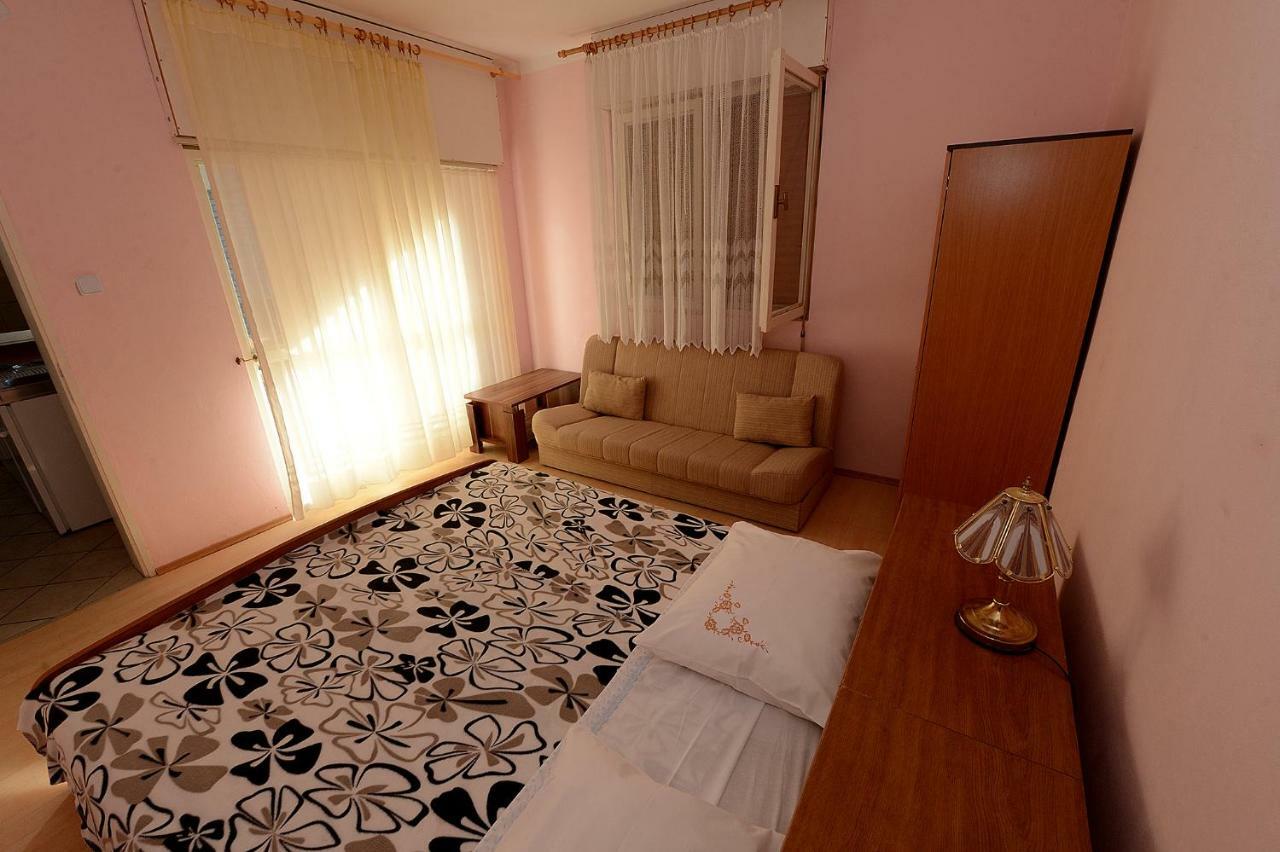 Apartment Kod Stipe Vrsi Luaran gambar