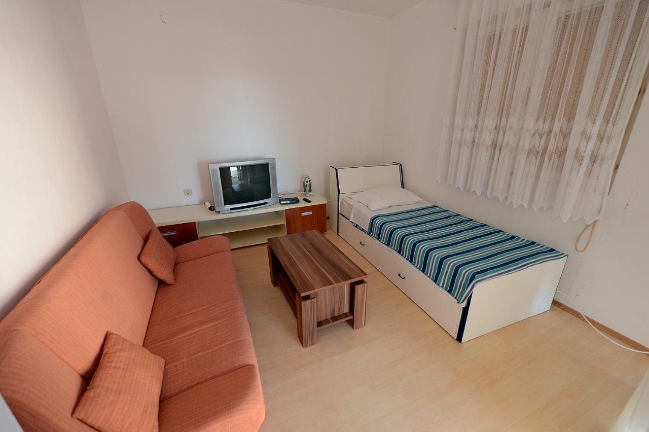 Apartment Kod Stipe Vrsi Luaran gambar